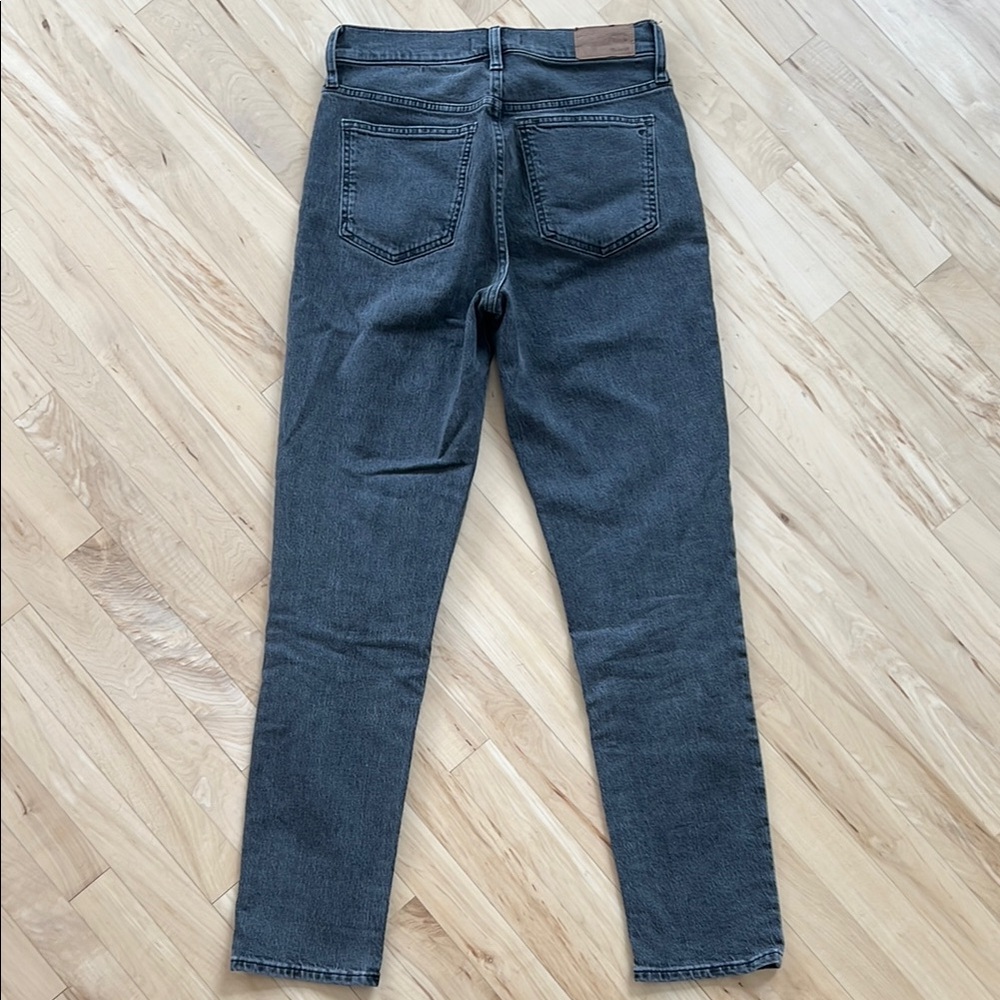 Madewell The Perfect Vintage Jean size 27T black - Picture 2 of 4